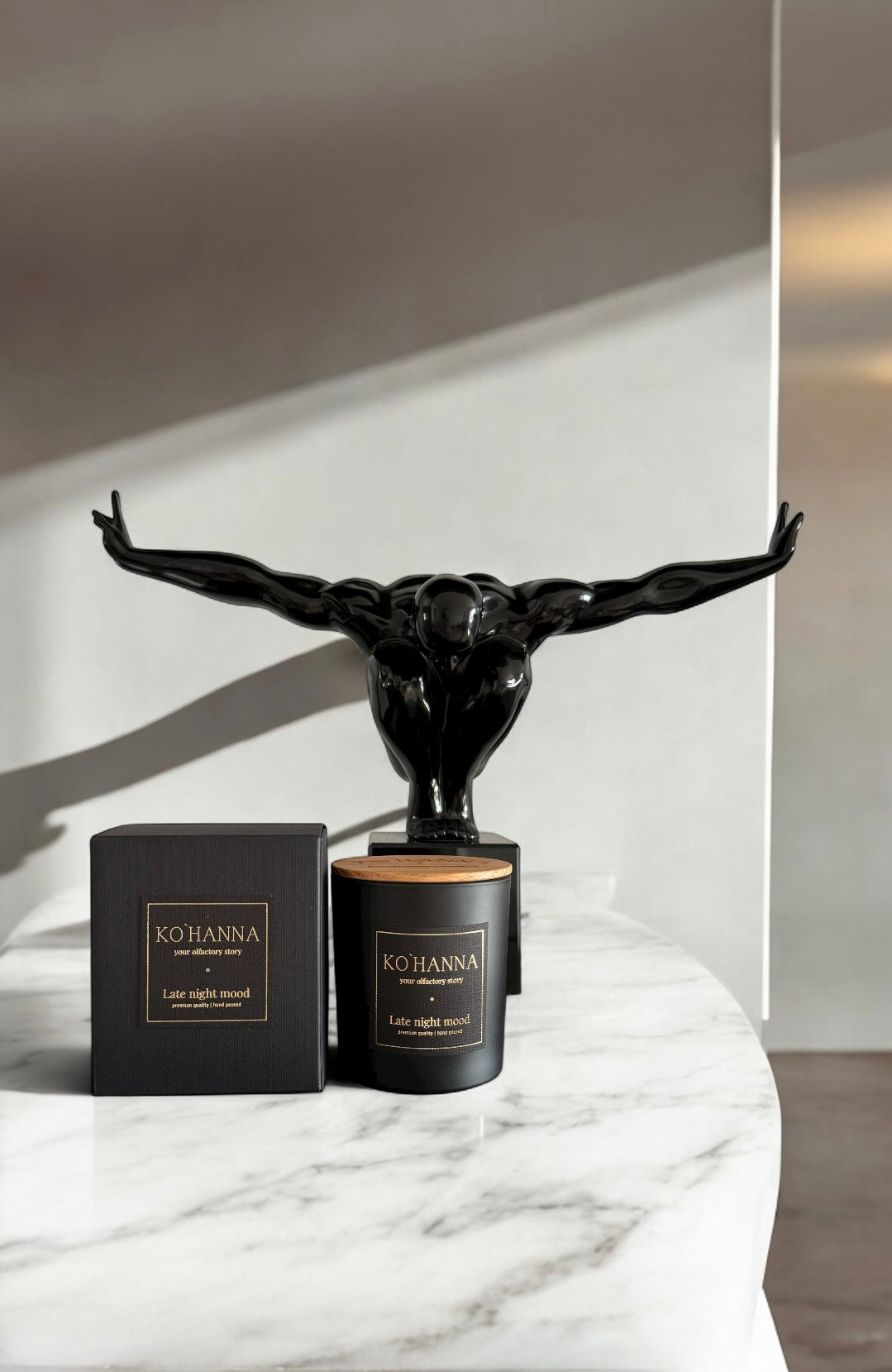 Late night mood, matte scented candle, 250 ml