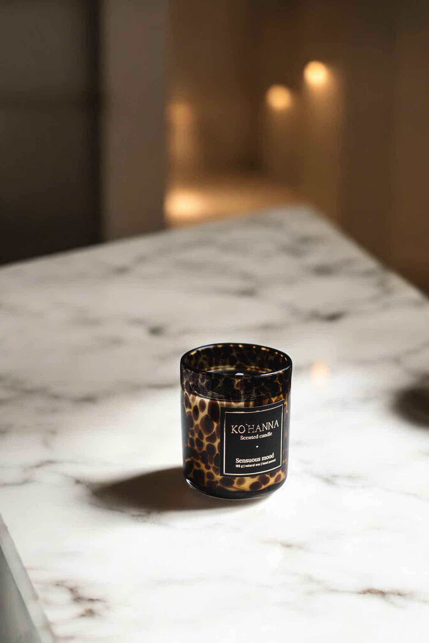 Sensuous mood, Handmade Leopard Glass Candle, 250 ml