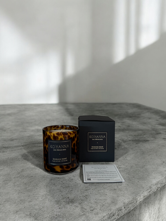 Sensuous mood, Handmade Leopard Glass Candle, 250 ml