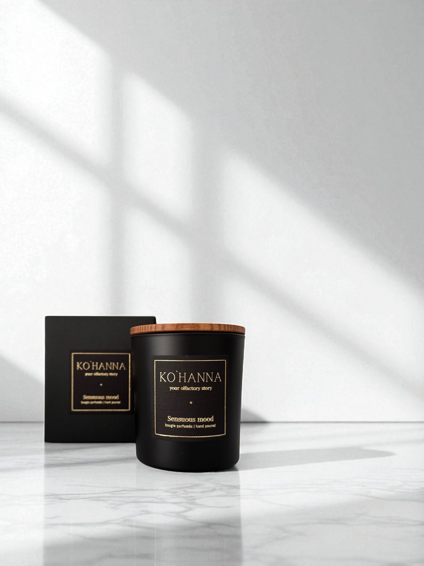 Sensuous mood, matte scented candle, 250 ml